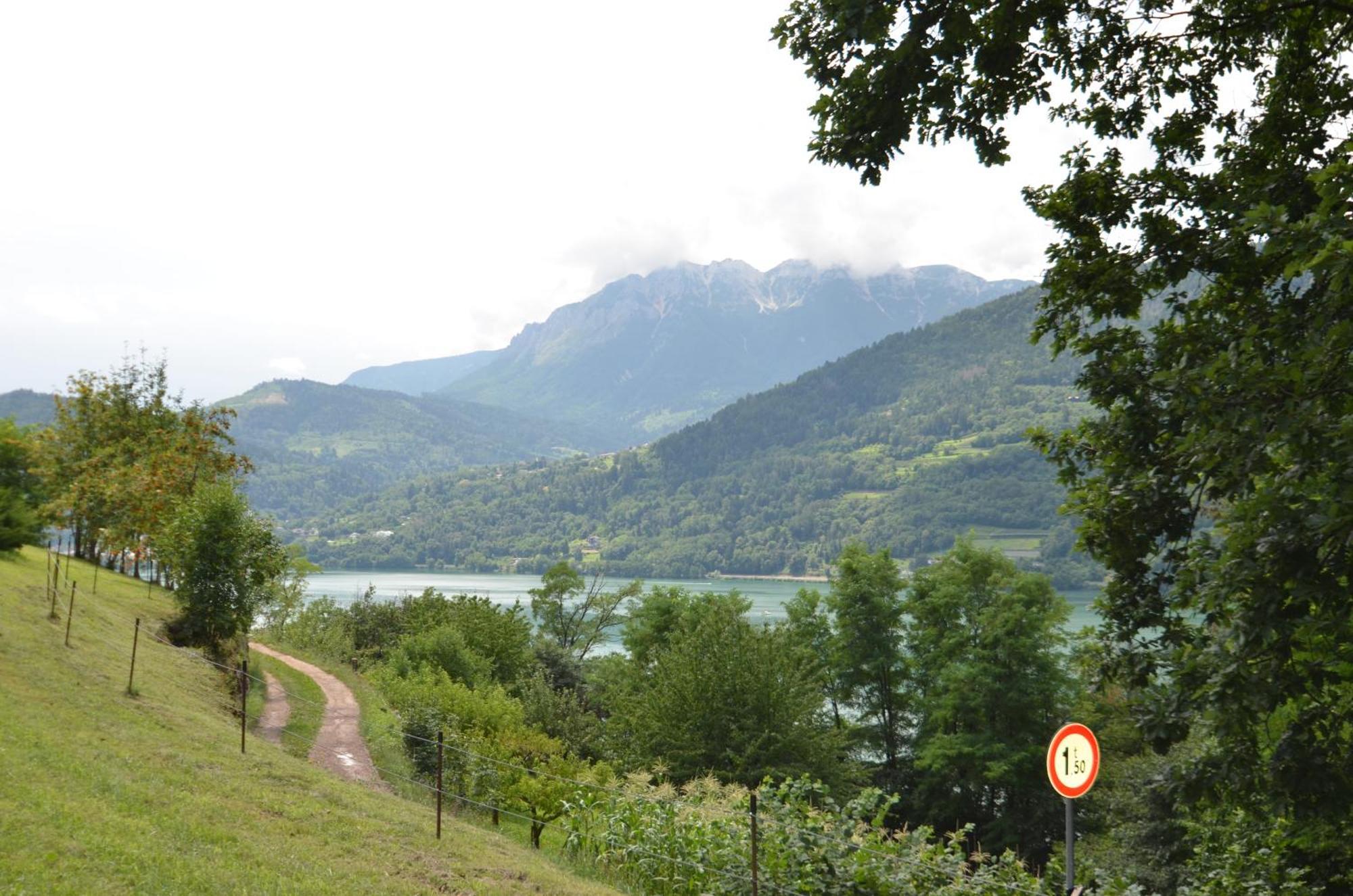 Trentino Appartamenti Oss Tenna ภายนอก รูปภาพ