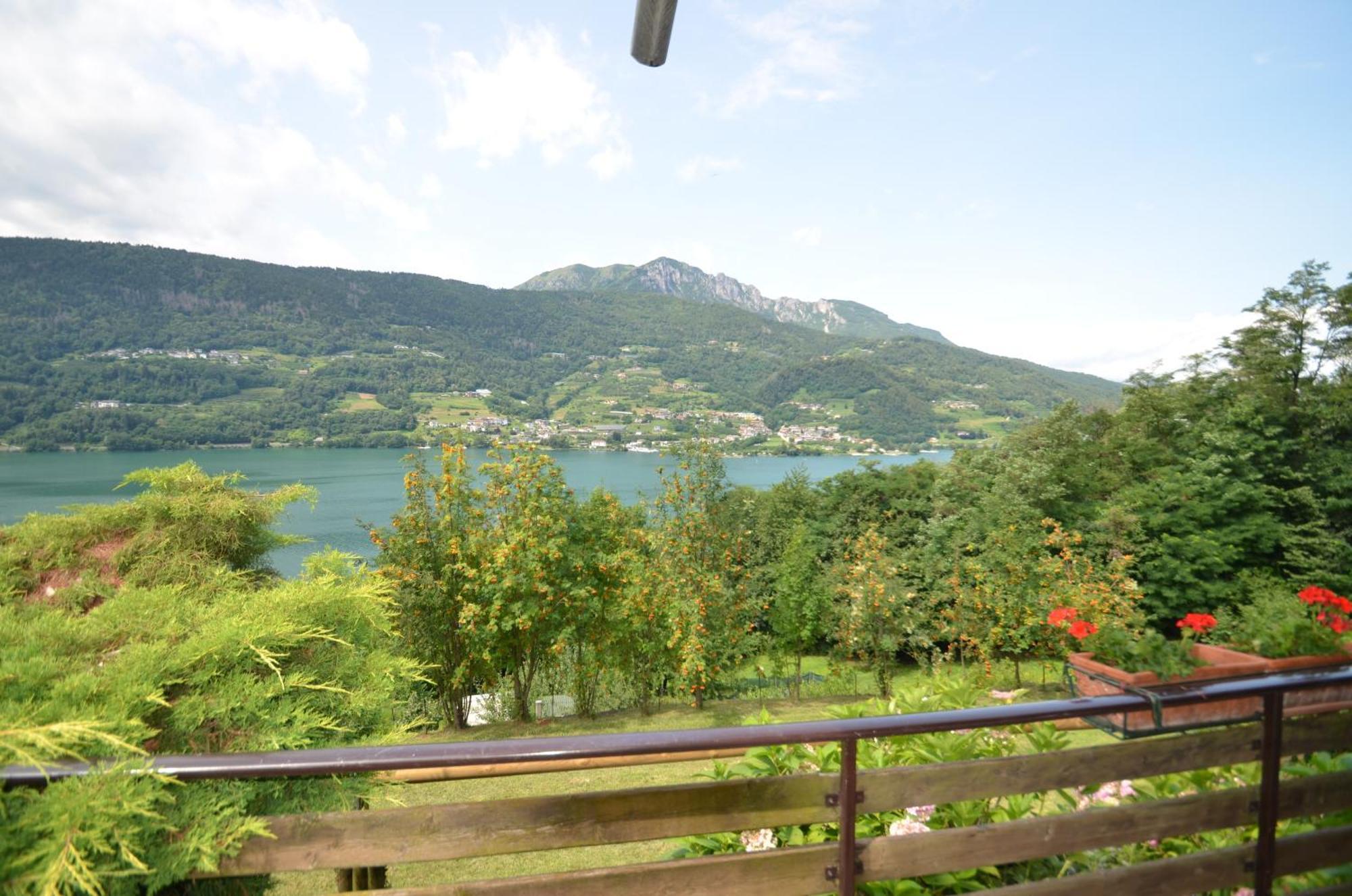 Trentino Appartamenti Oss Tenna ภายนอก รูปภาพ