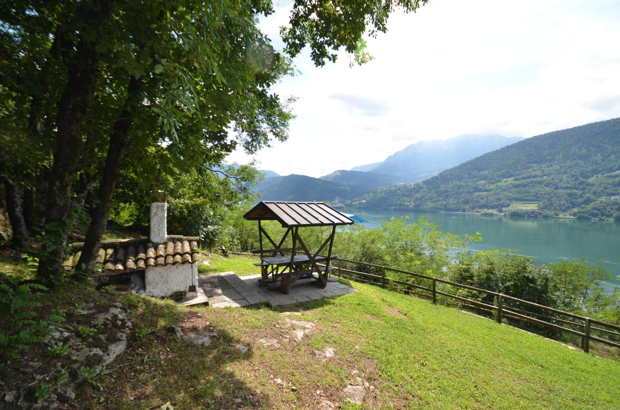 Trentino Appartamenti Oss Tenna ภายนอก รูปภาพ