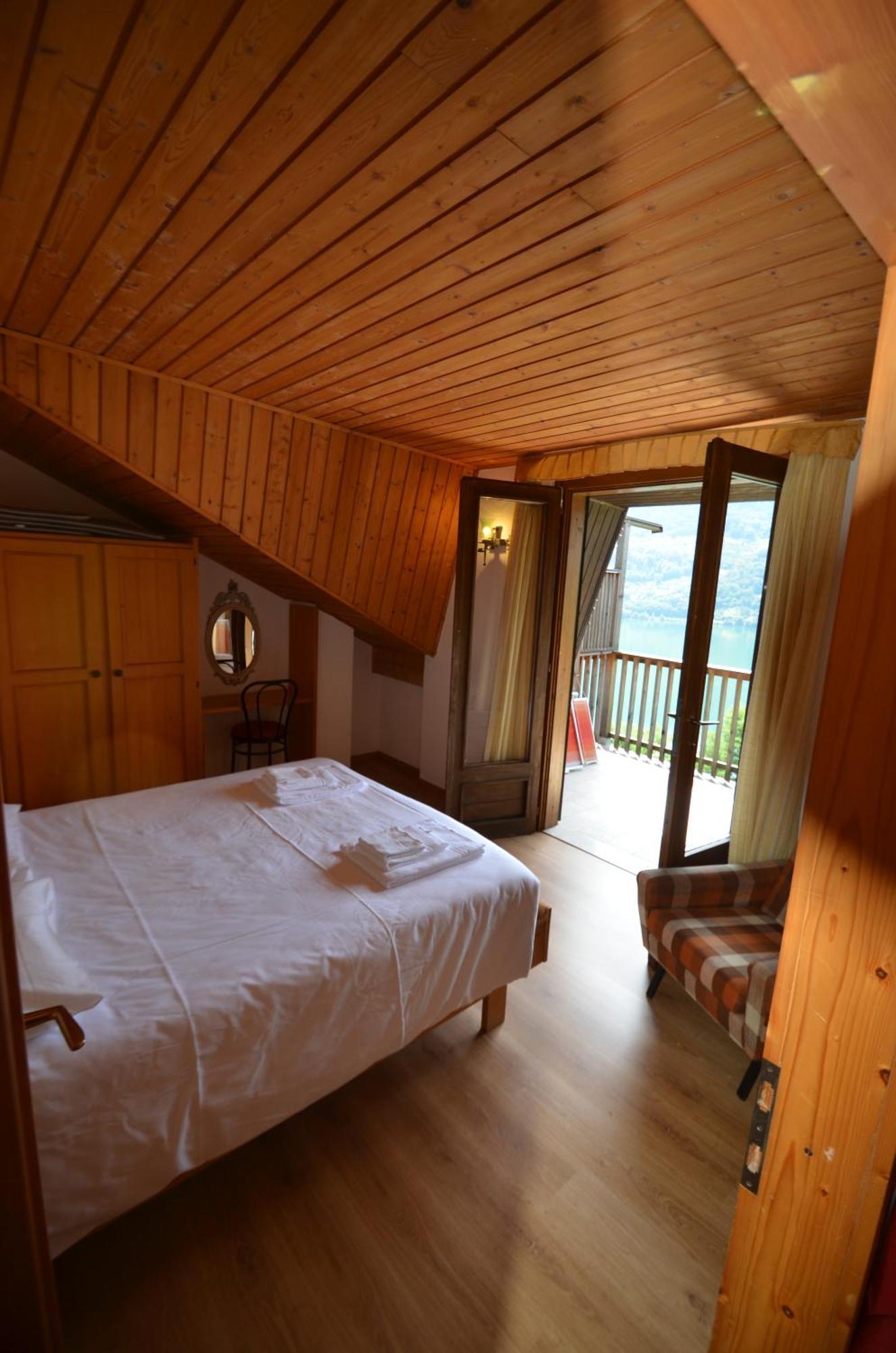 Trentino Appartamenti Oss Tenna ภายนอก รูปภาพ