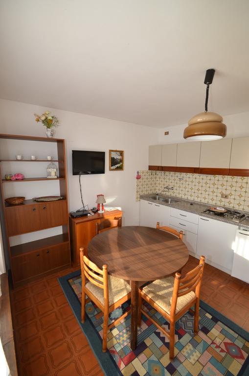 Trentino Appartamenti Oss Tenna ภายนอก รูปภาพ