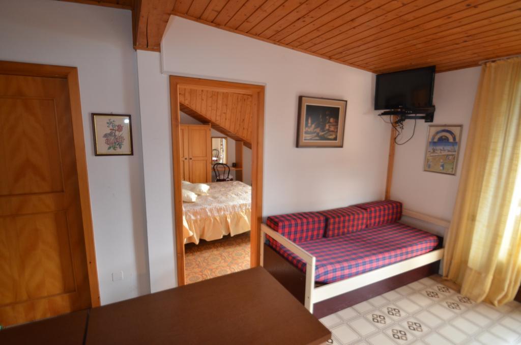 Trentino Appartamenti Oss Tenna ภายนอก รูปภาพ