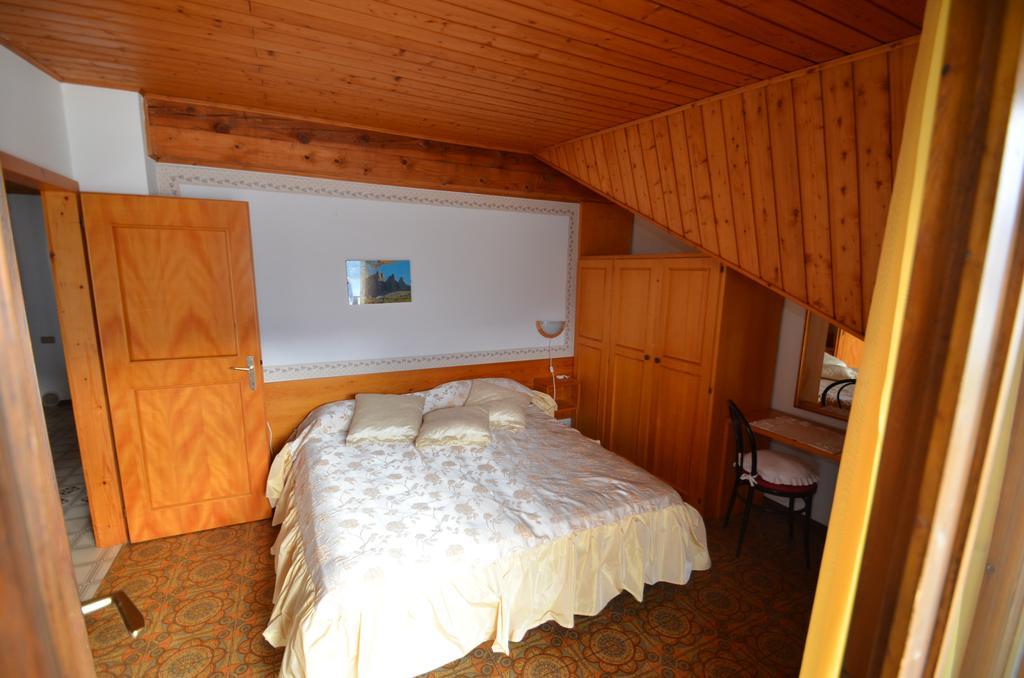 Trentino Appartamenti Oss Tenna ภายนอก รูปภาพ